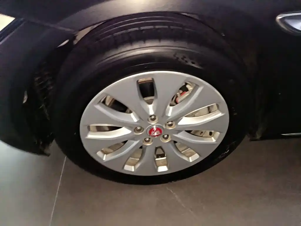 Jaguar XEL 2019 2019 2.0T 200PS Elite