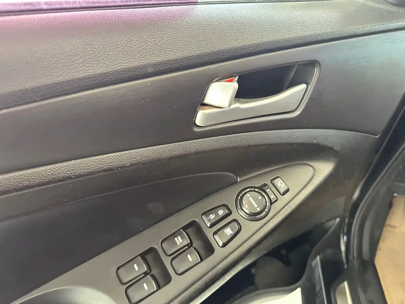 Hyundai Sonata 2011 2011 2.0L Auto Leading Edition
