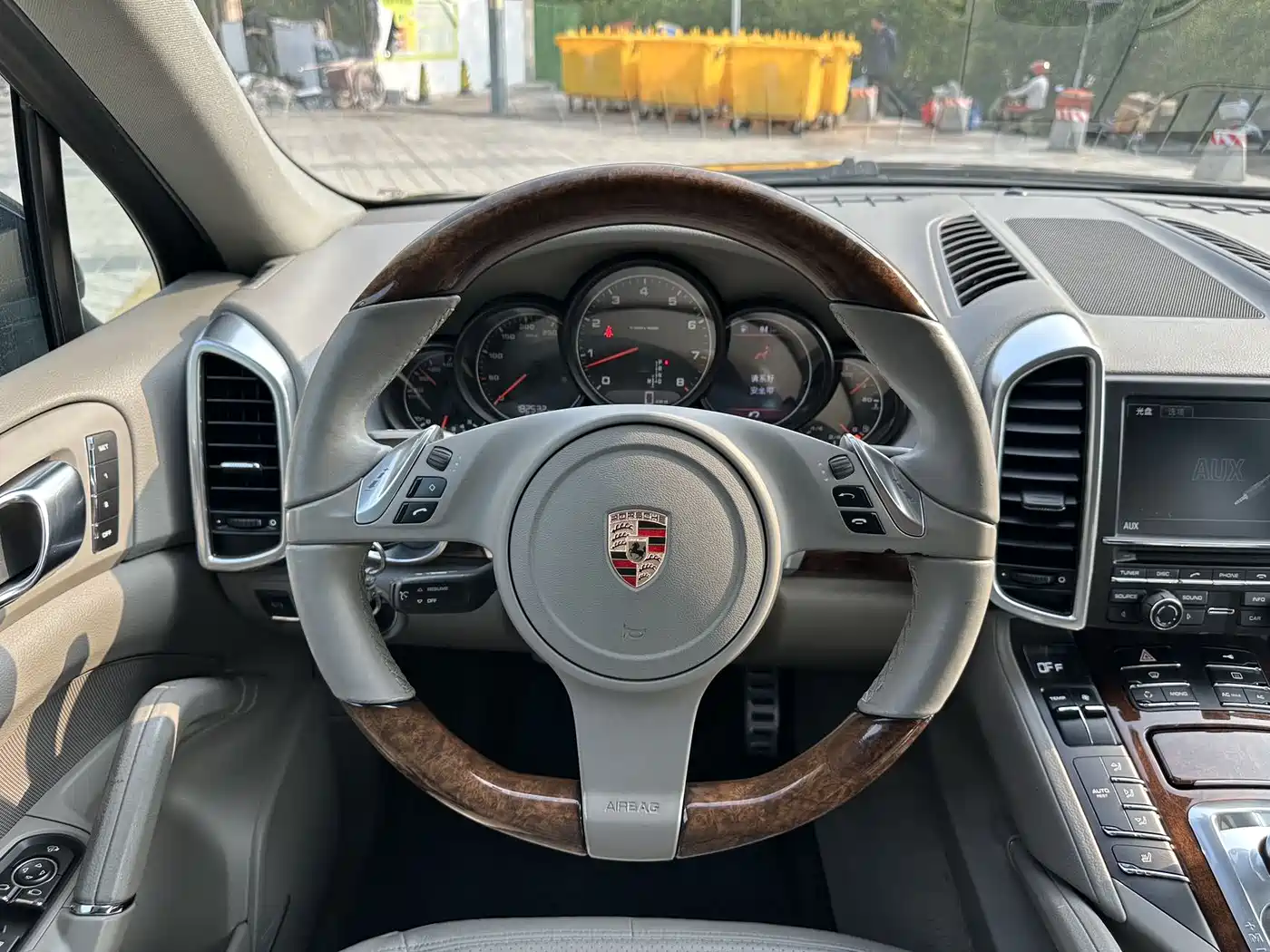 Porsche Cayenne 2011 Cayenne 3.0T фото 14