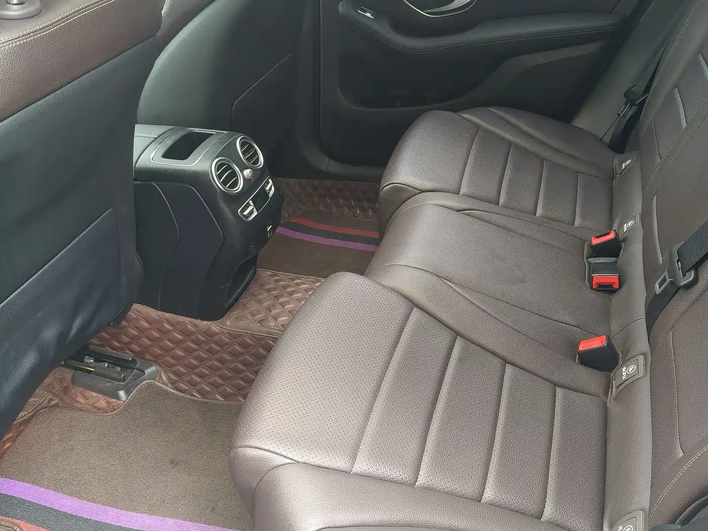 Mercedes-Benz GLC 2022 Model GLC 300 L 4MATIC Dynamic Edition фото 10