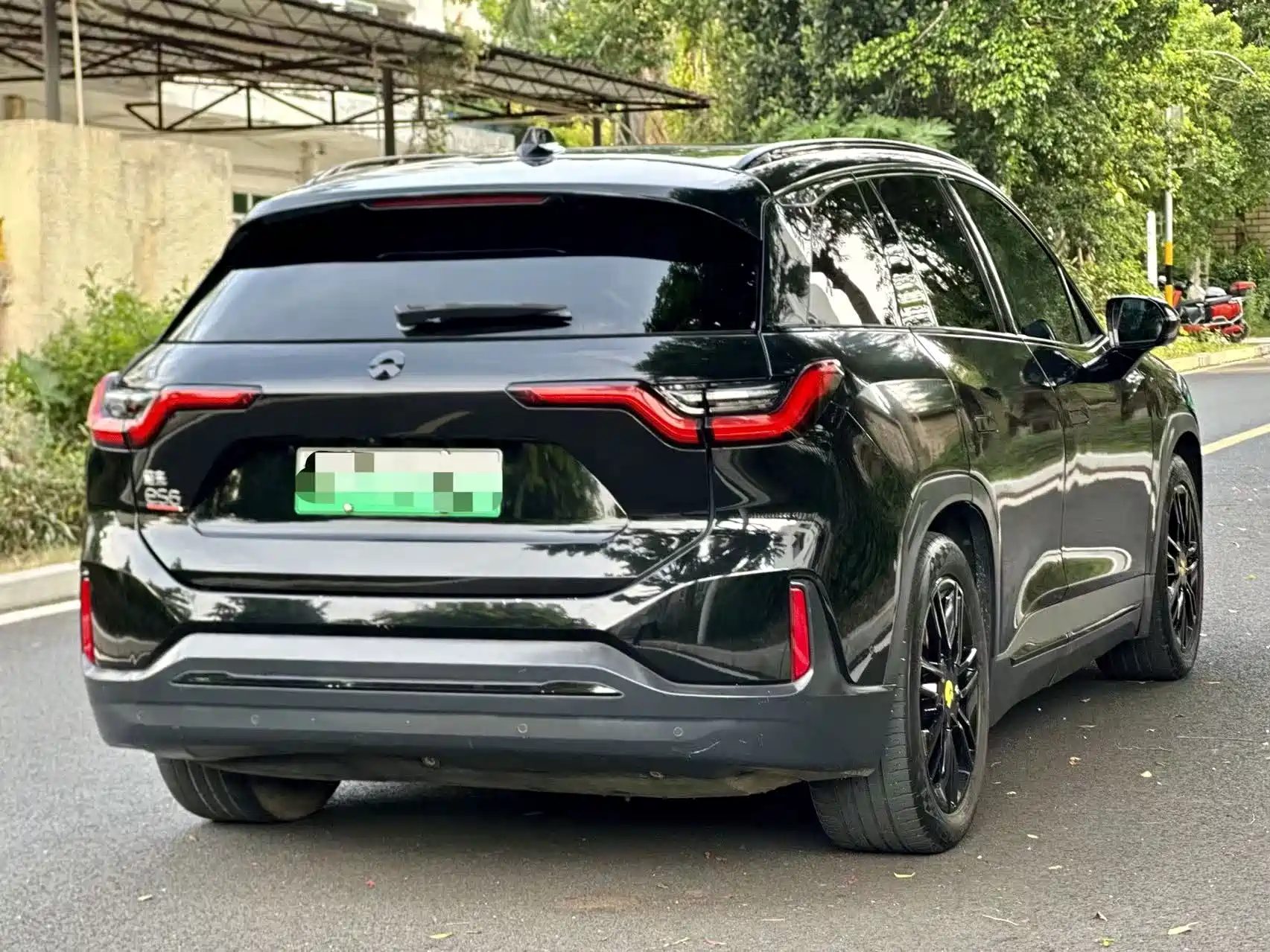 Фото 3 - NIO ES6