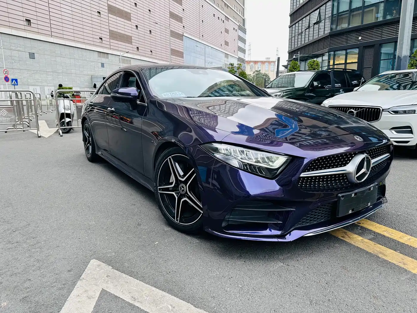 Mercedes-Benz CLS 2021 CLS 300 Luxury фото 3