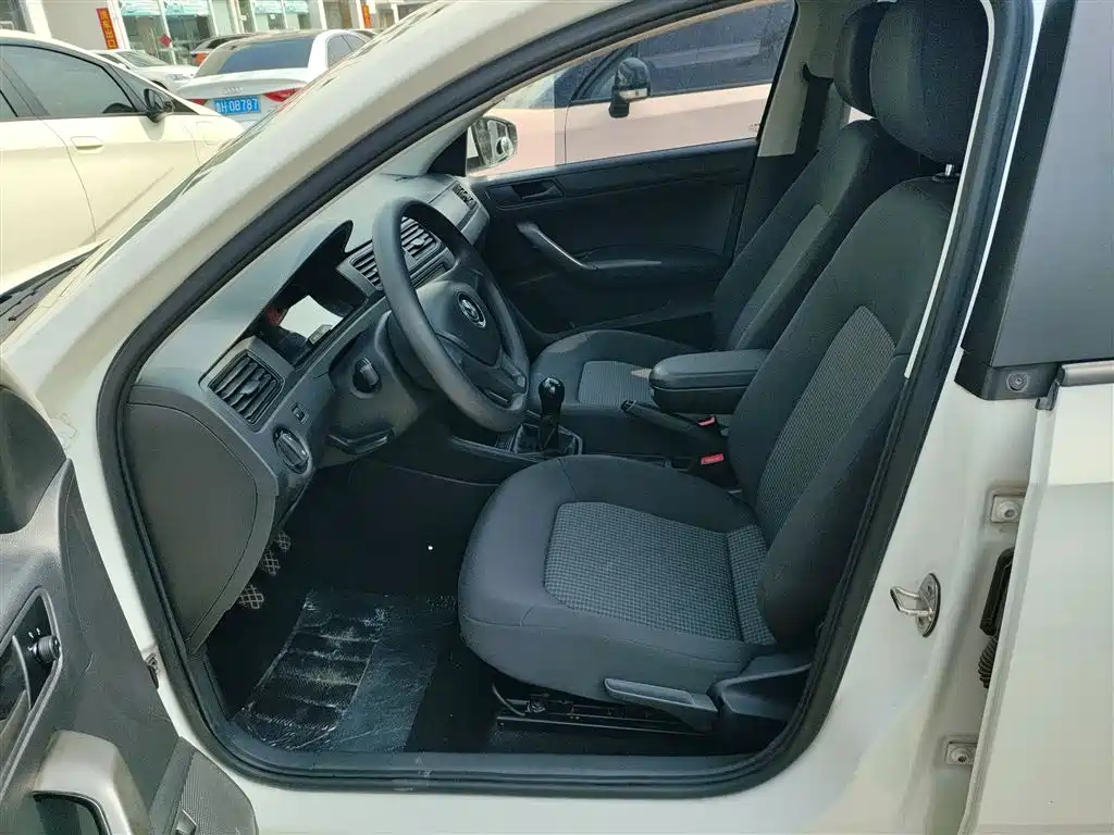 Volkswagen Santana 2018 1.5L Manual Trend Edition фото 15