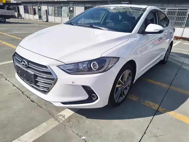Hyundai Elantra 2016 1.6L Auto ZhiXuan Flagship