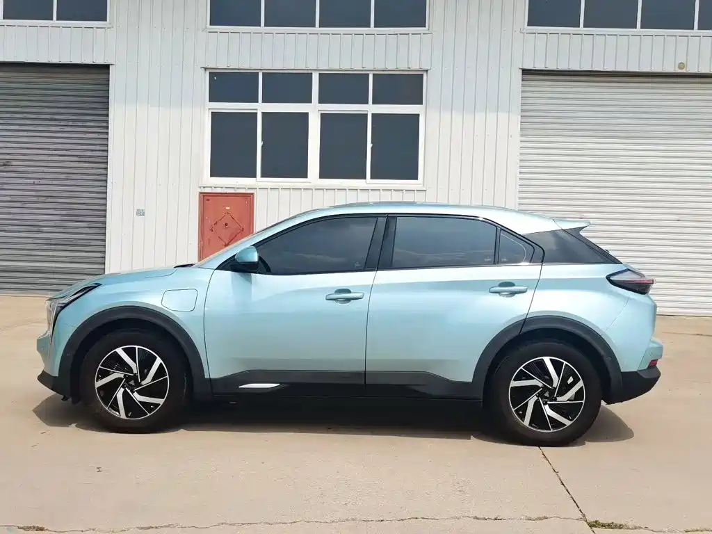 Photo 4 - Nezha Auto Neta U