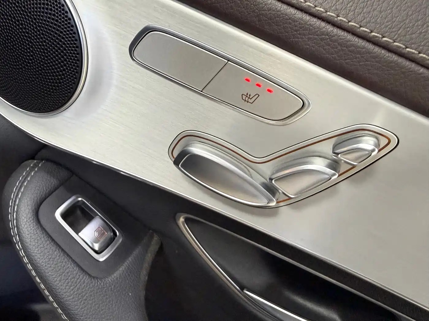 Mercedes-Benz GLC 2022 Facelift GLC 260 L 4MATIC Dynamic фото 23
