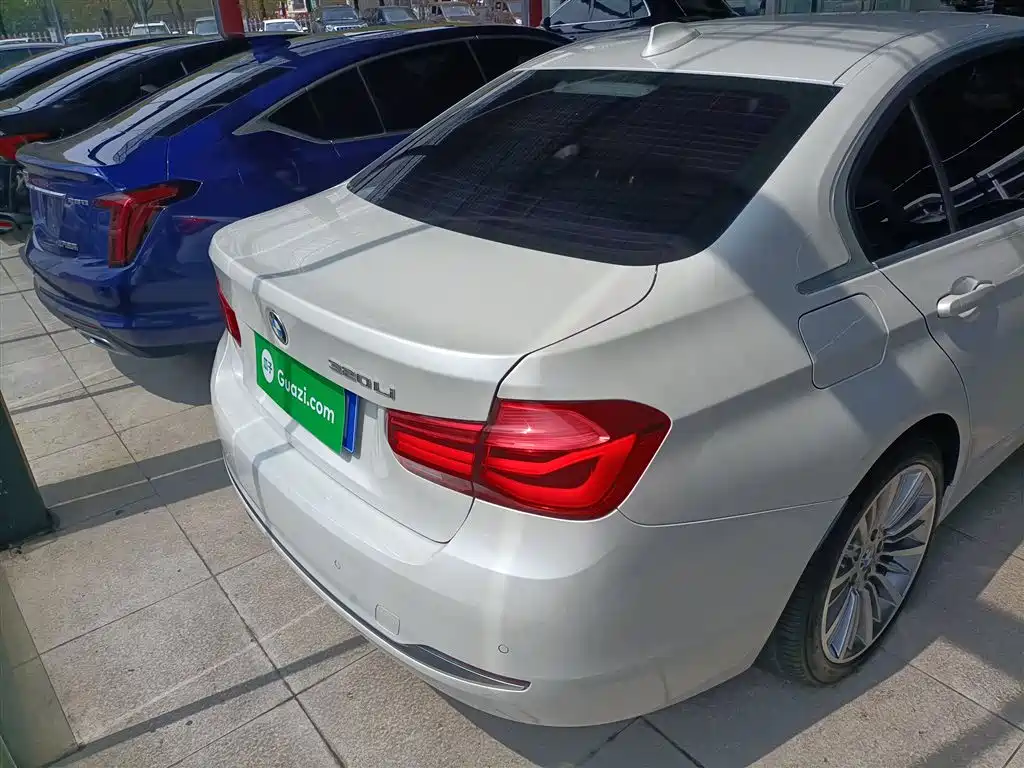 BMW 3 Series 2019 320Li Fashion Type фото 25