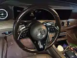 Фото 3 - Mercedes-Benz E-Class