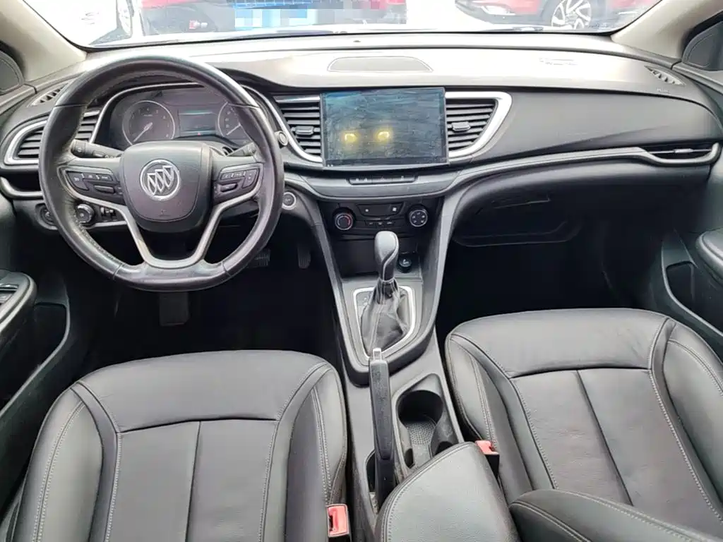Фото 10 - Buick Excelle