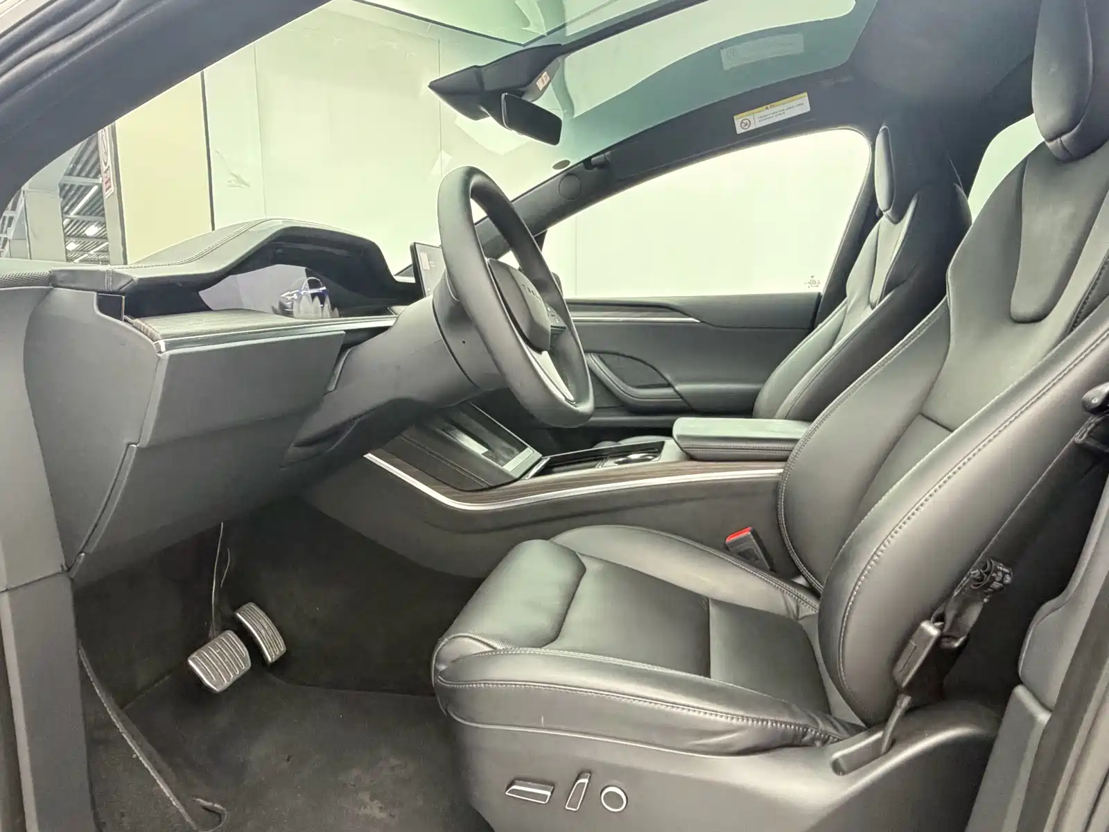 Фото 4 - Tesla Model X