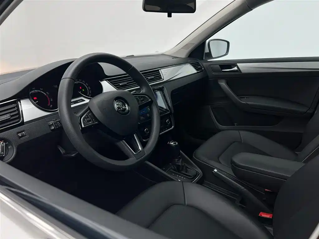 SKODA XIN RUI