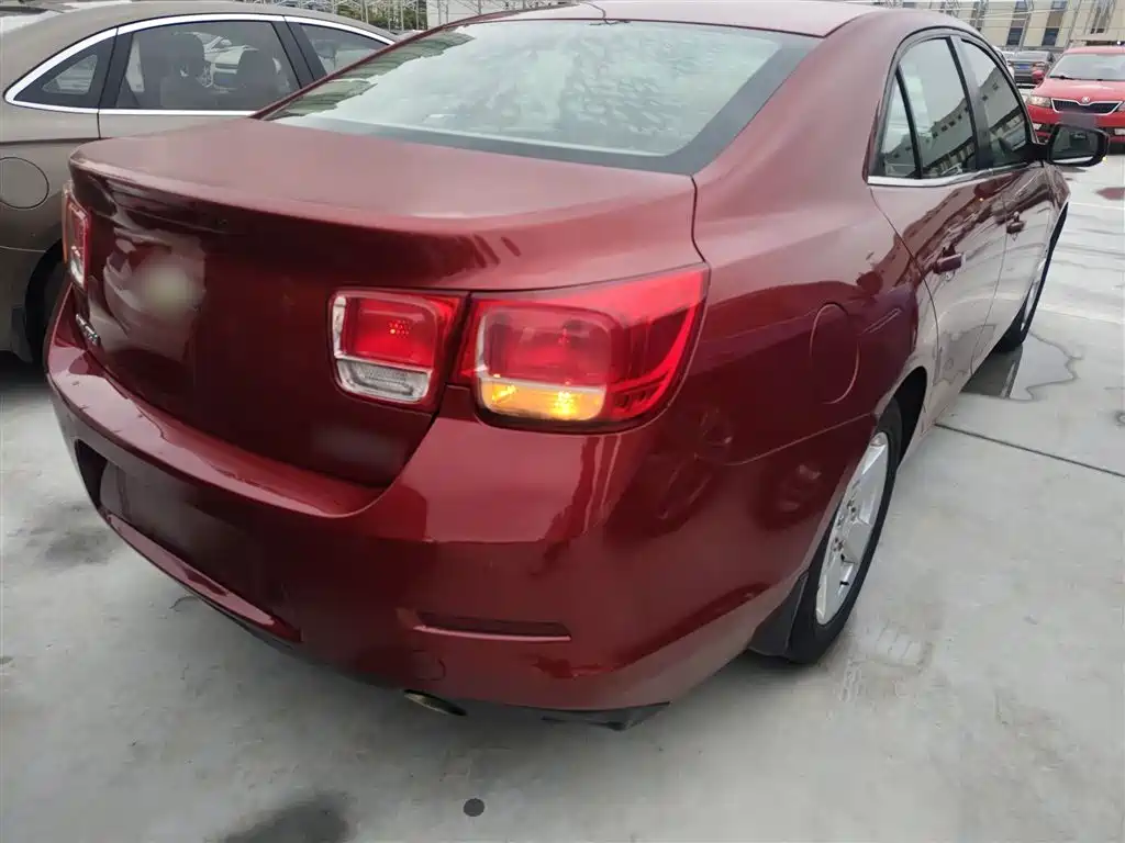 Chevrolet Malibu 2014 2.0L Automatic Comfort фото 7
