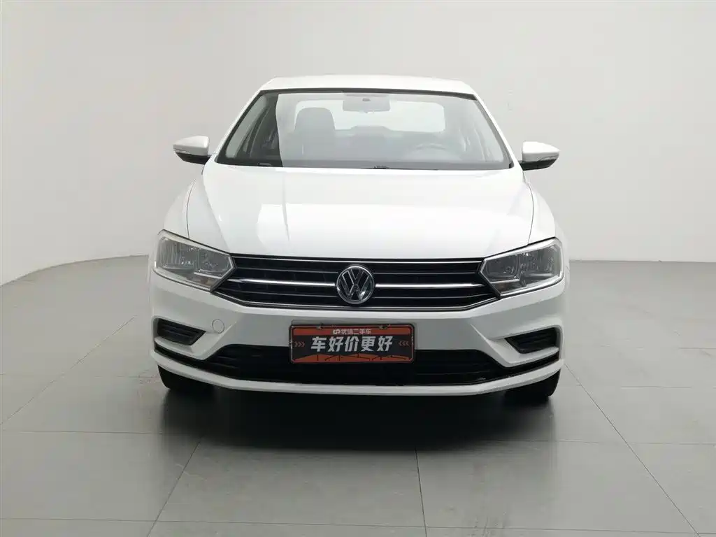 Volkswagen Bora 2018 1.5L Manual Fashion фото 3