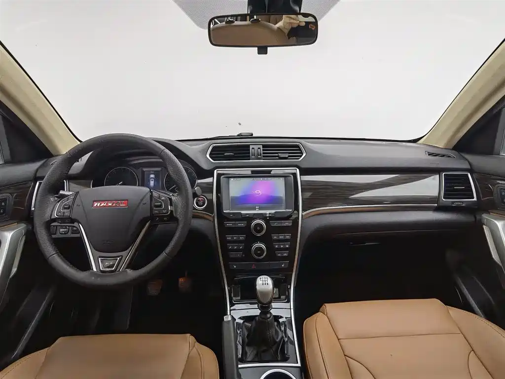 Haval H2 2014 1.5T Manual 2WD Elite Edition фото 5
