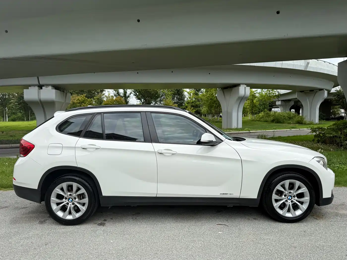 BMW X1 (Import) 2014 2012 sDrive18i Luxury