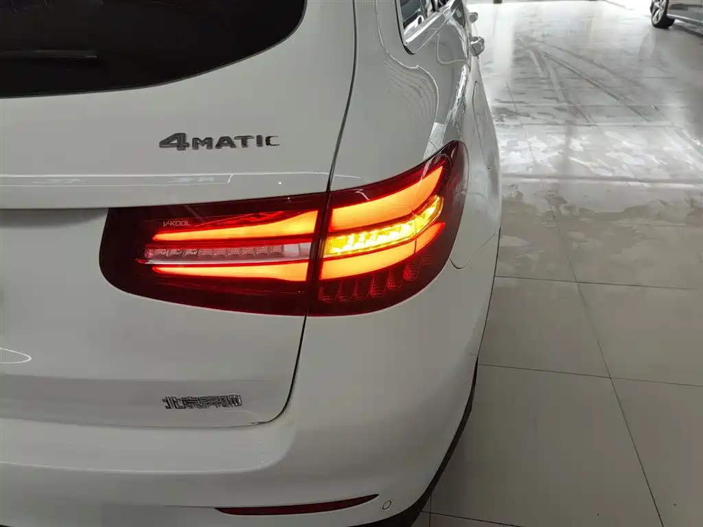 Mercedes-Benz GLC 2017 GLC 260 4MATIC Dynamic фото 24