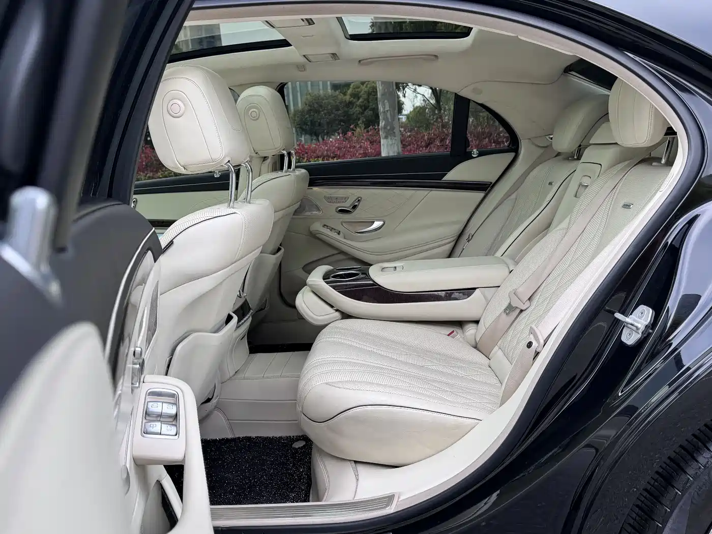 Mercedes-Benz S-Class 2016 S 320 L Luxury фото 11