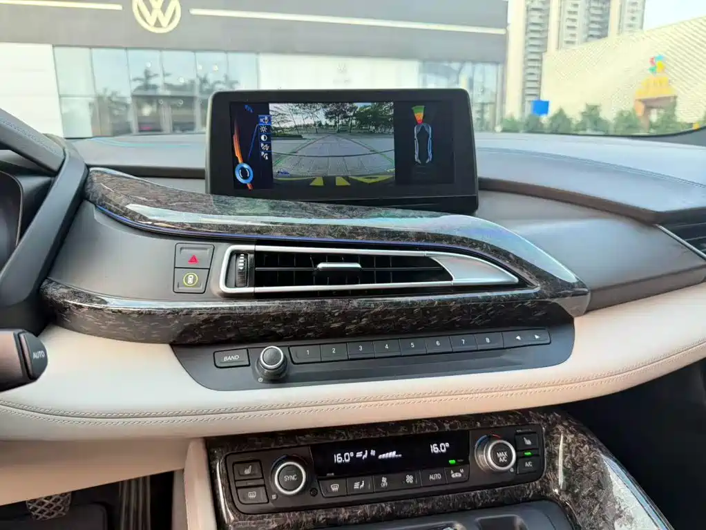 BMW i8 2017 2014 Standard