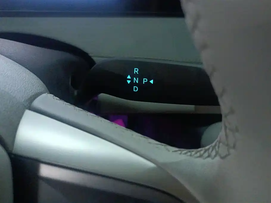 BYD Sealion 06 New Energy 2025 DM-i 170 Pilot Plus Edition фото 16
