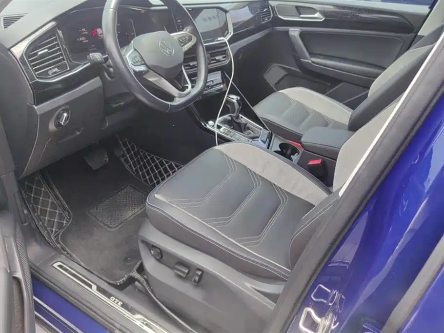 Volkswagen Tayron GTE Plug-in Hybrid 2020 Model 1.4T Luxury фото 9