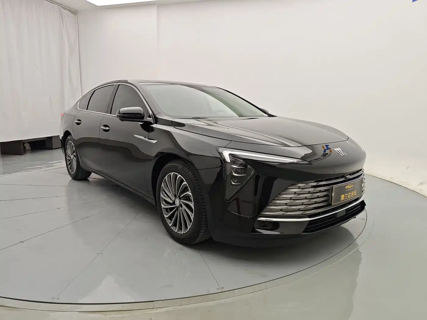 Buick LaCrosse 2024 2024 28T Yuezun Edition
