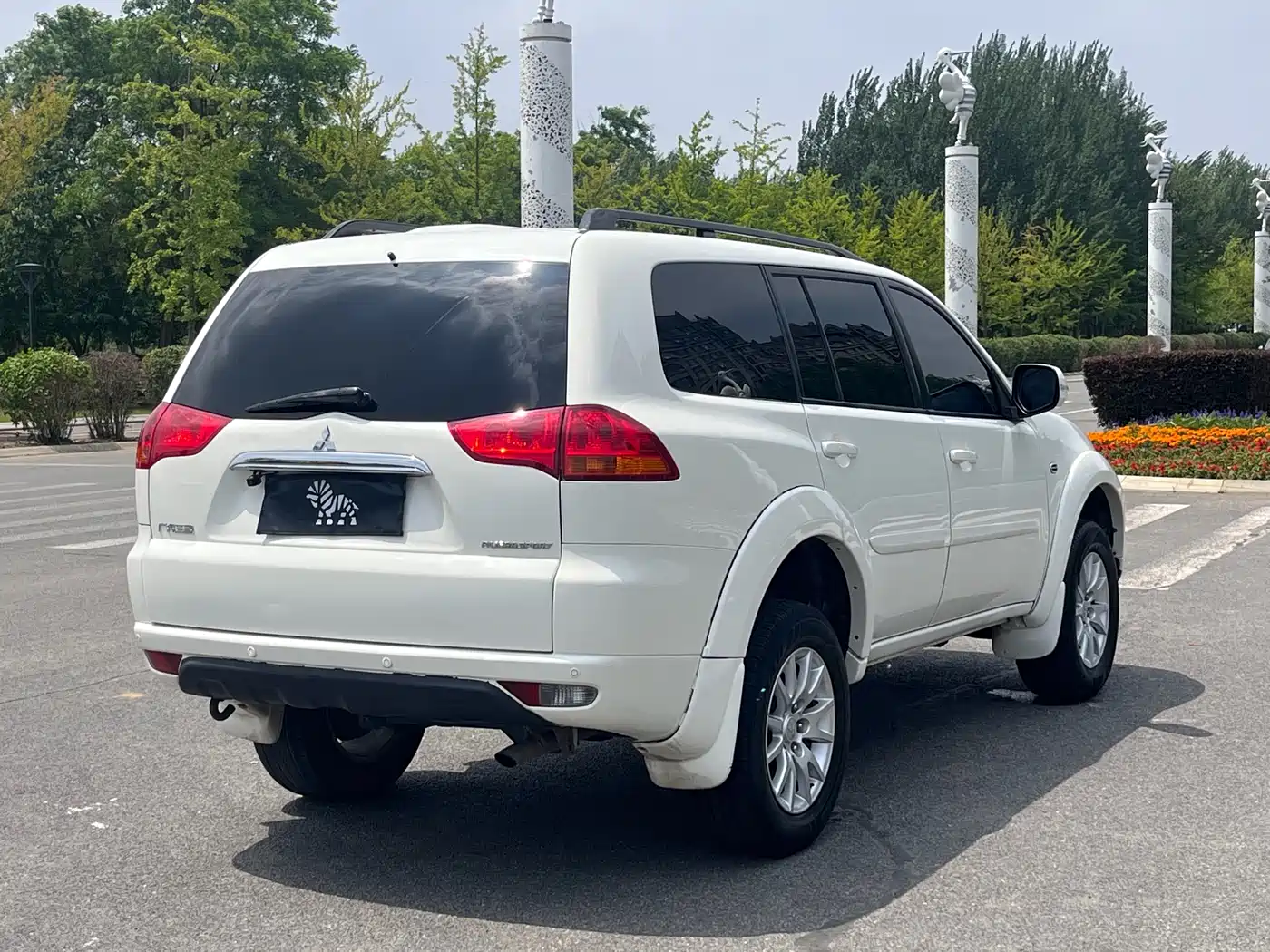 Mitsubishi Pajero Sport 2013 3.0L Automatic 2WD Luxury фото 7