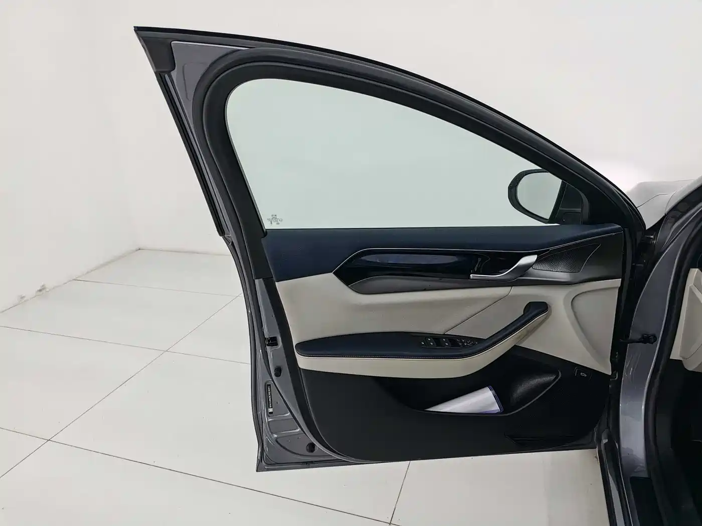 BYD Qin PLUS 2021 EV 400KM Luxury Model фото 9