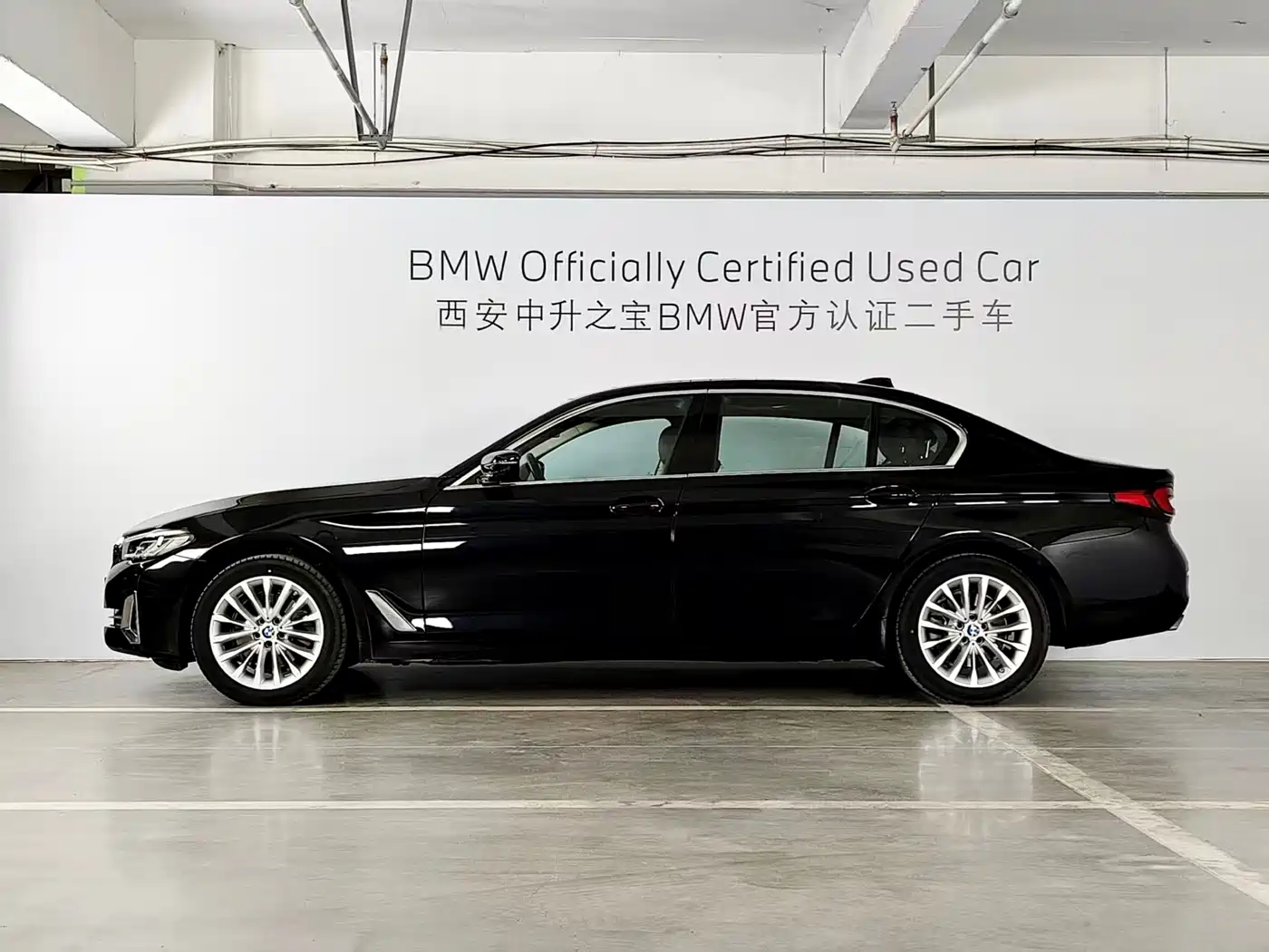 BMW 5 Series 2022 525Li Luxury Package фото 3