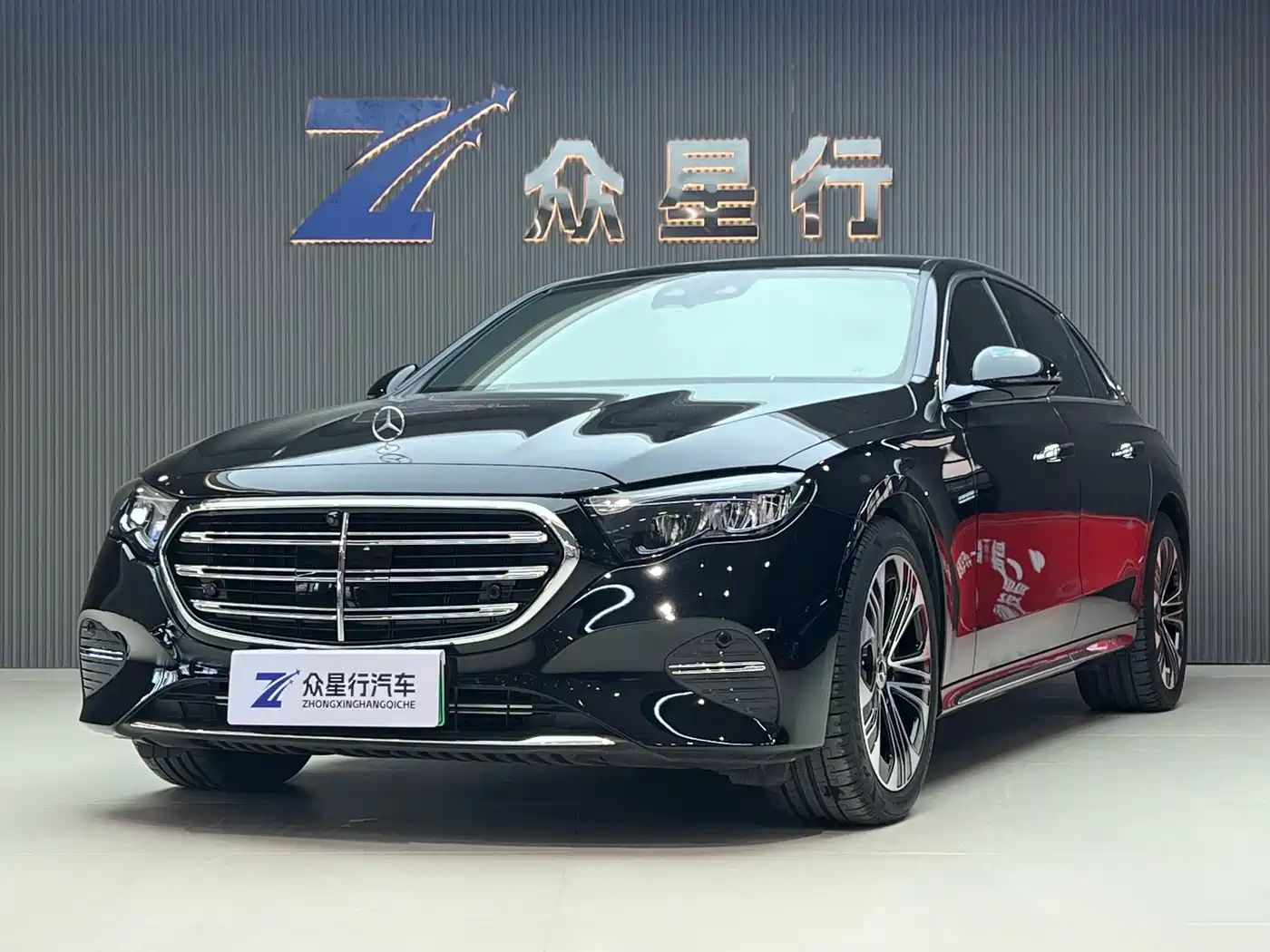 Mercedes-Benz E-Class New Energy 2024 2024 E 350 e L Plug-in Hybrid Sedan