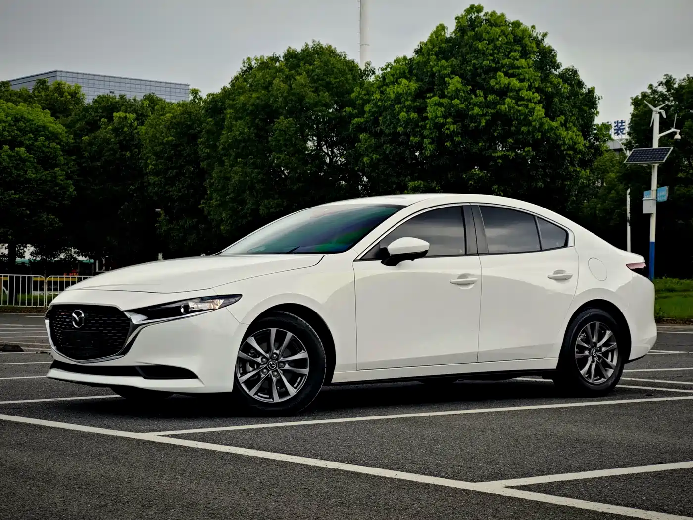 Mazda 3 Axela 2020 1.5L Automatic Zhi Mei Edition