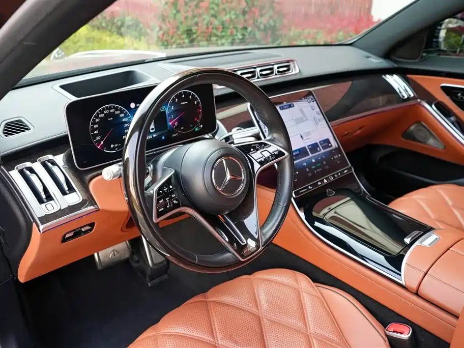 Mercedes-Benz Maybach S-Class 2022 S 480 4MATIC Intelligent Premium Special Edition фото 4