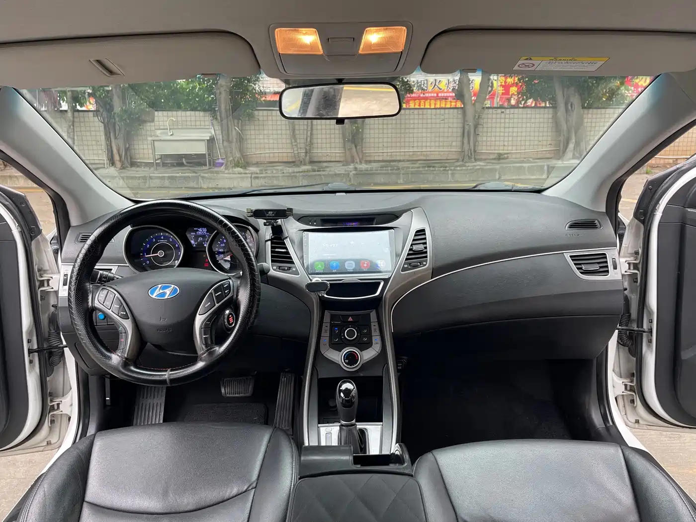 Hyundai Langdong 2016 1.6L Automatic Smart Edition фото 13