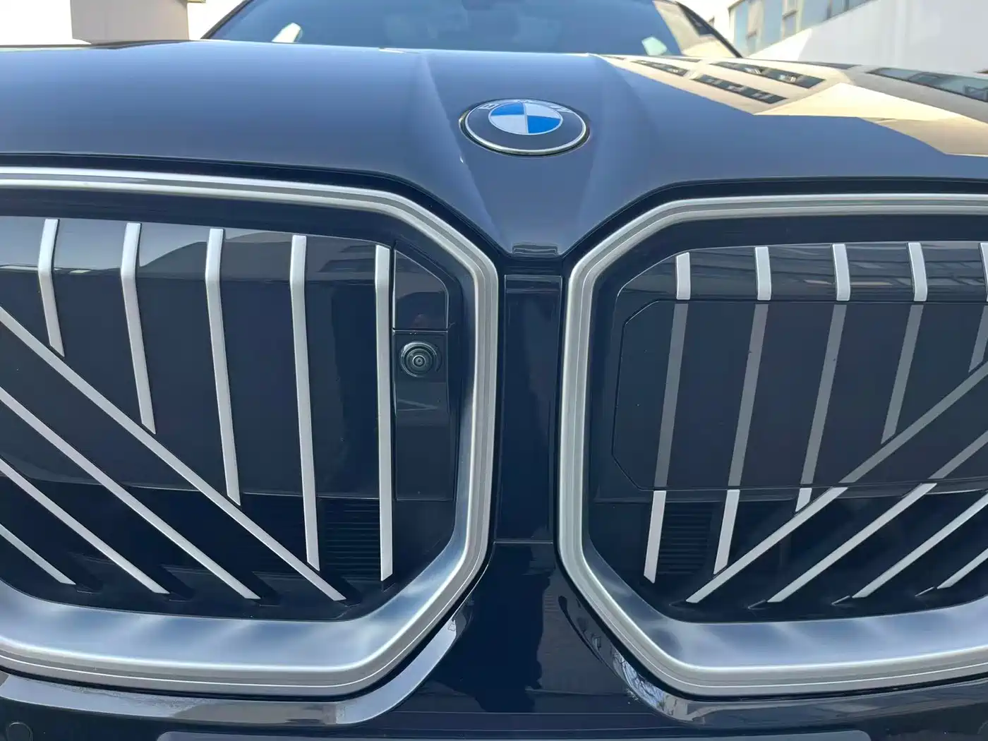 BMW X3 2025 xDrive30L Premium M Sport Package фото 32