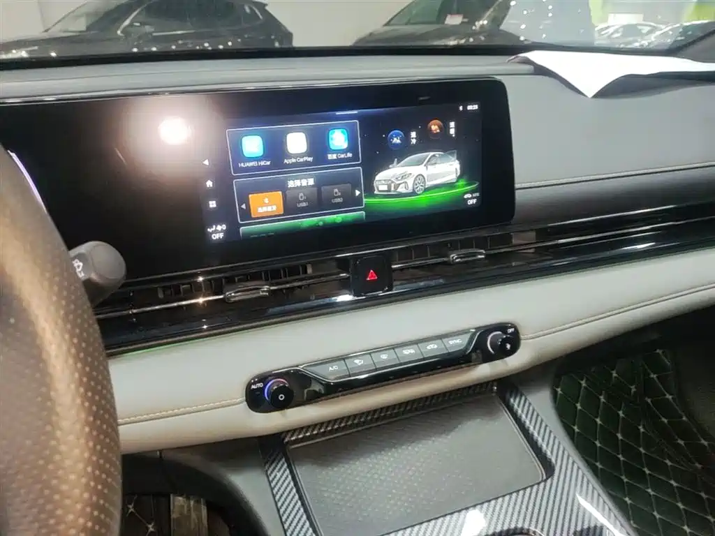 GAC Trumpchi Trumpchi Emkoo 2023 270T DCT J15 Edition фото 5