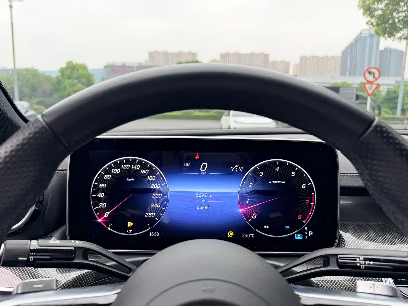 Mercedes-Benz C-Class 2023 C 260 L Sport фото 12