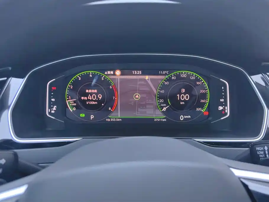 Volkswagen Magotan 2023 Model 2 Million Commemorative Edition 330TSI DSG Luxury фото 14