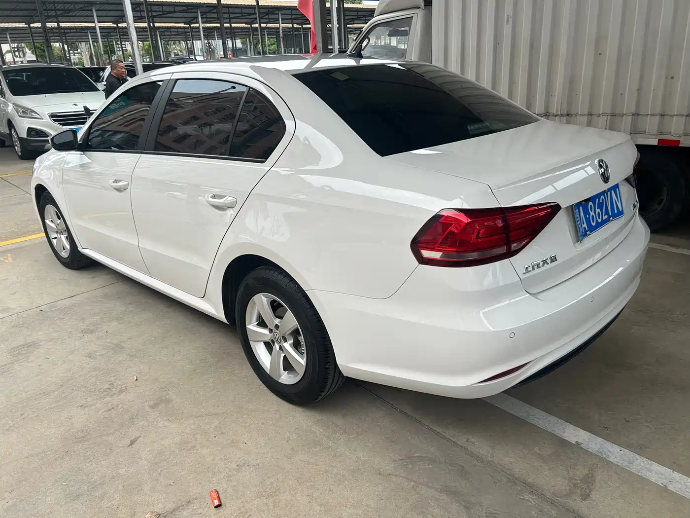 Volkswagen Lavida 2022 1.5L Auto Comfort Edition фото 7
