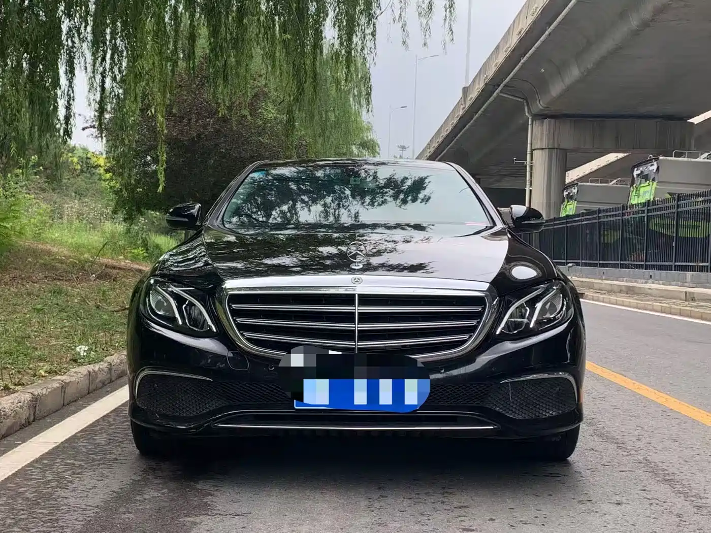 Mercedes-Benz E-Class 2019 E 200 L фото 2