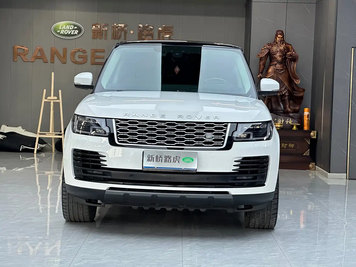 Land Rover Range Rover 2020 3.0 L6 Supreme Creation Extended Version фото 2