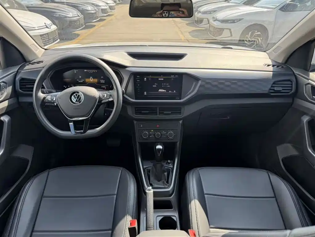 VOLKSWAGEN TU KAI
