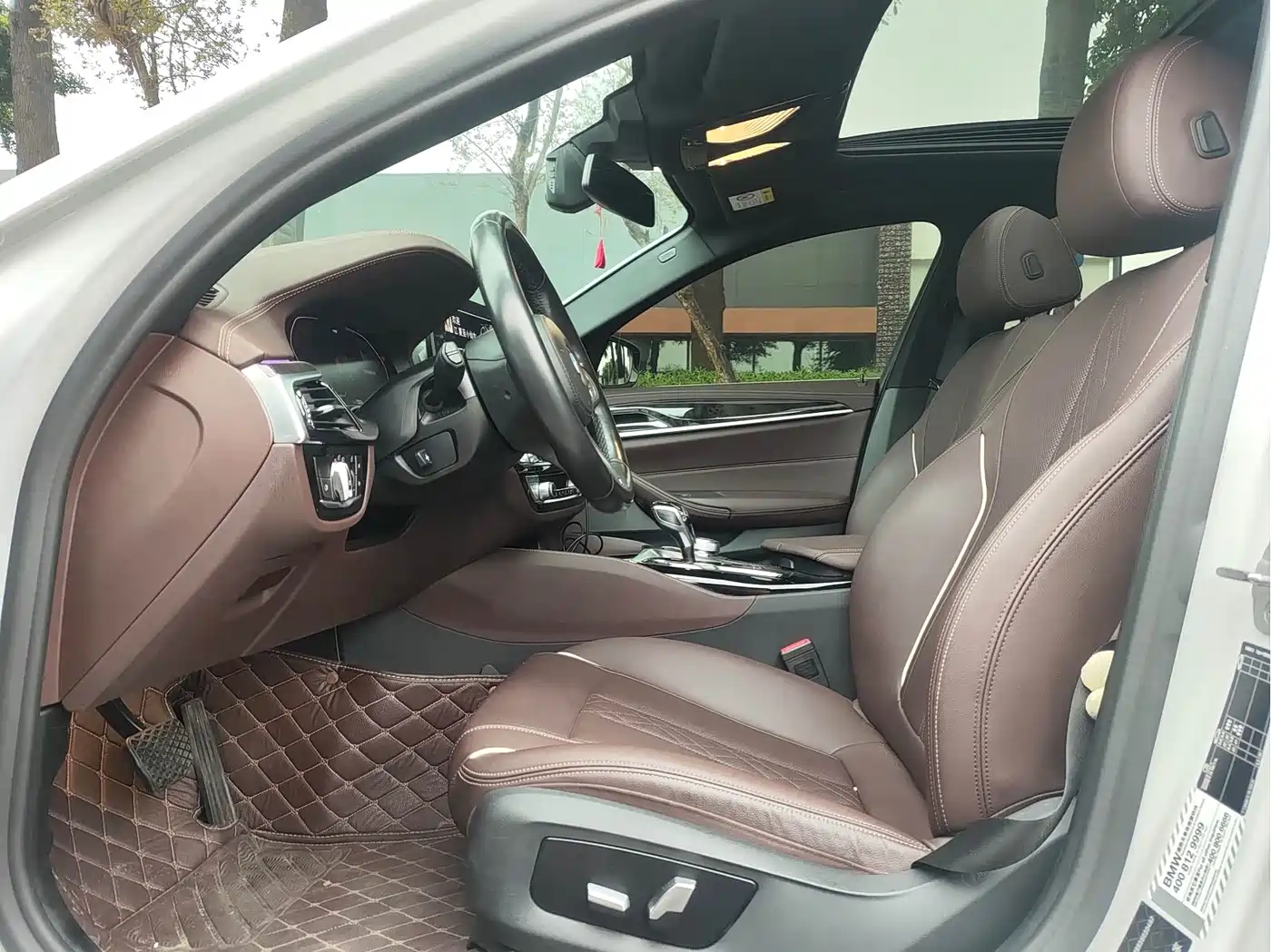 BMW 5 Series 2022 525Li M Sport Package фото 4