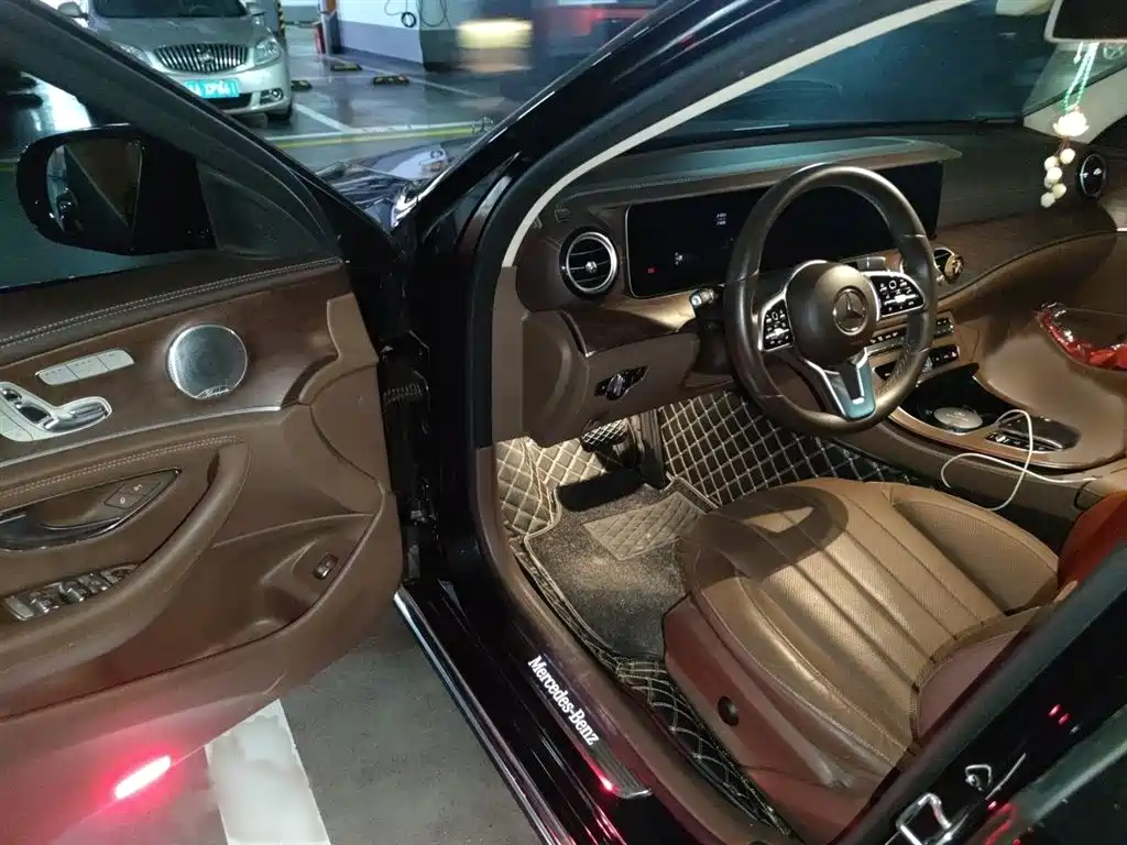 Mercedes-Benz E-Class 2020 Facelift E 300 L Exclusive фото 14