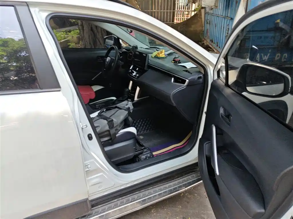 Toyota Corolla Cross 2022 2.0L Elite Edition фото 11