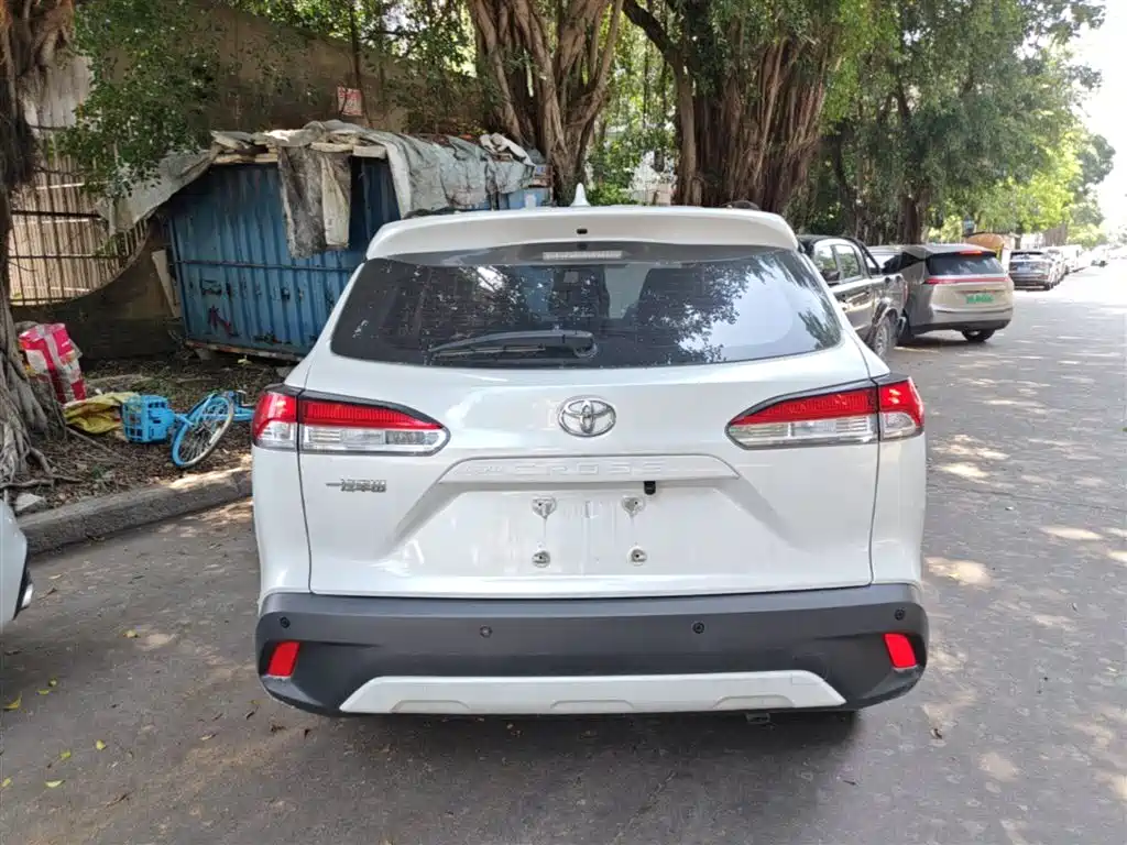 Toyota Corolla Cross 2022 2.0L Elite Edition фото 10