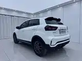 Фото 4 - Geely Vision X3