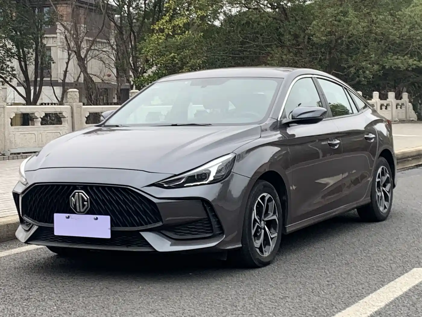  MG MG5 2021 Model 180DVVT CVT Youth Luxury Edition