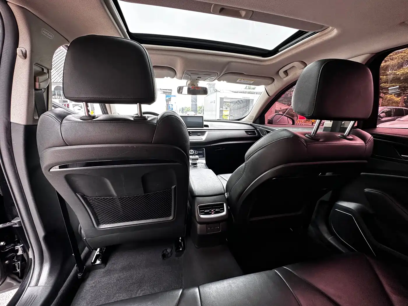 Hongqi H5 2020 1.5T DCT Qi Rhythm Edition фото 11