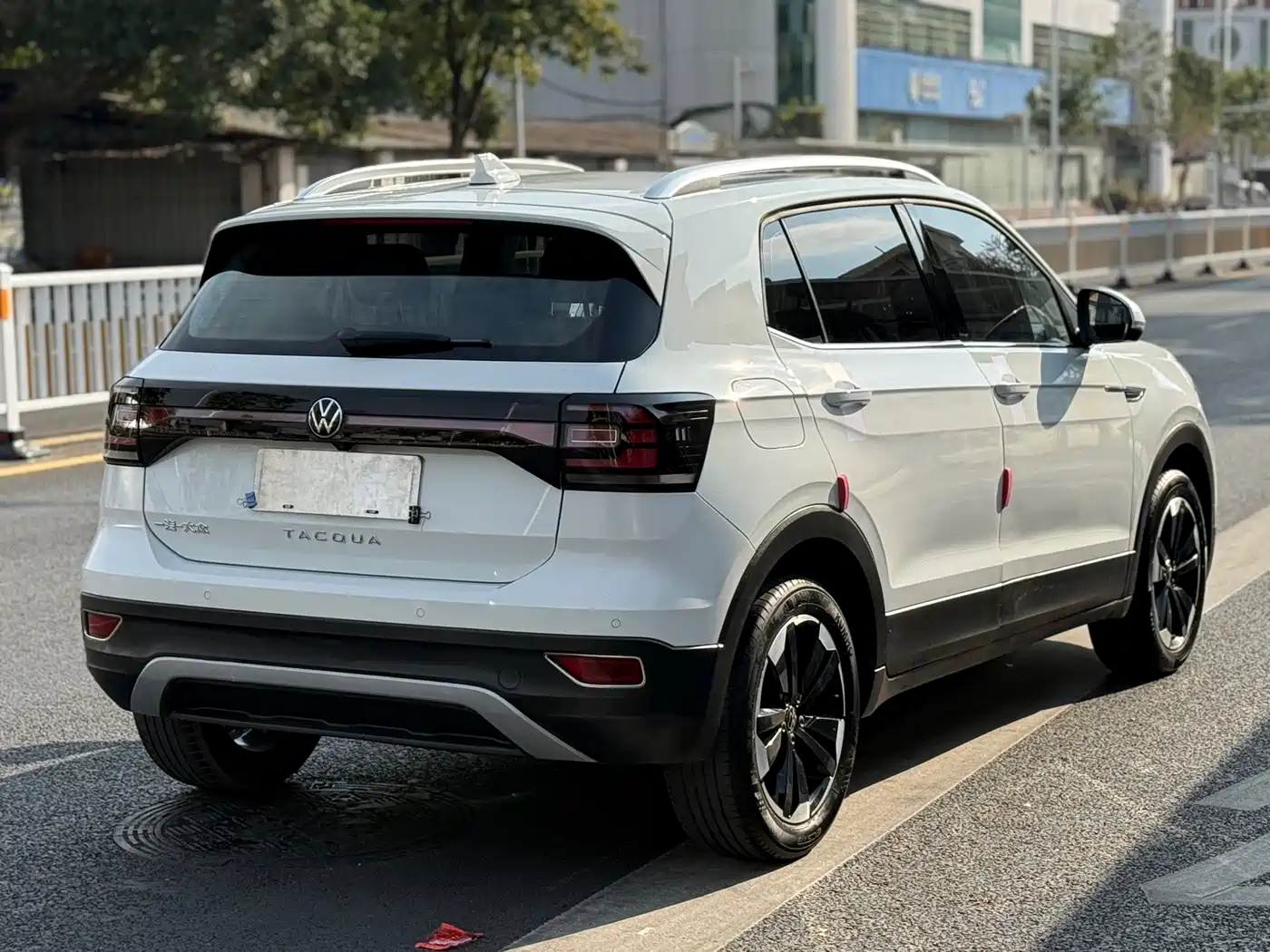 Volkswagen Tanying 2021 1.5L Automatic Smart Connect Edition фото 10