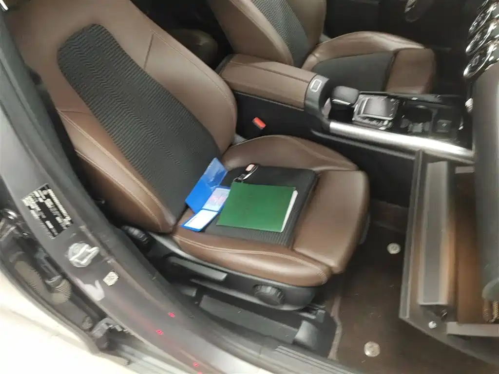 Mercedes-Benz B-Class 2021 B 180 Style фото 25