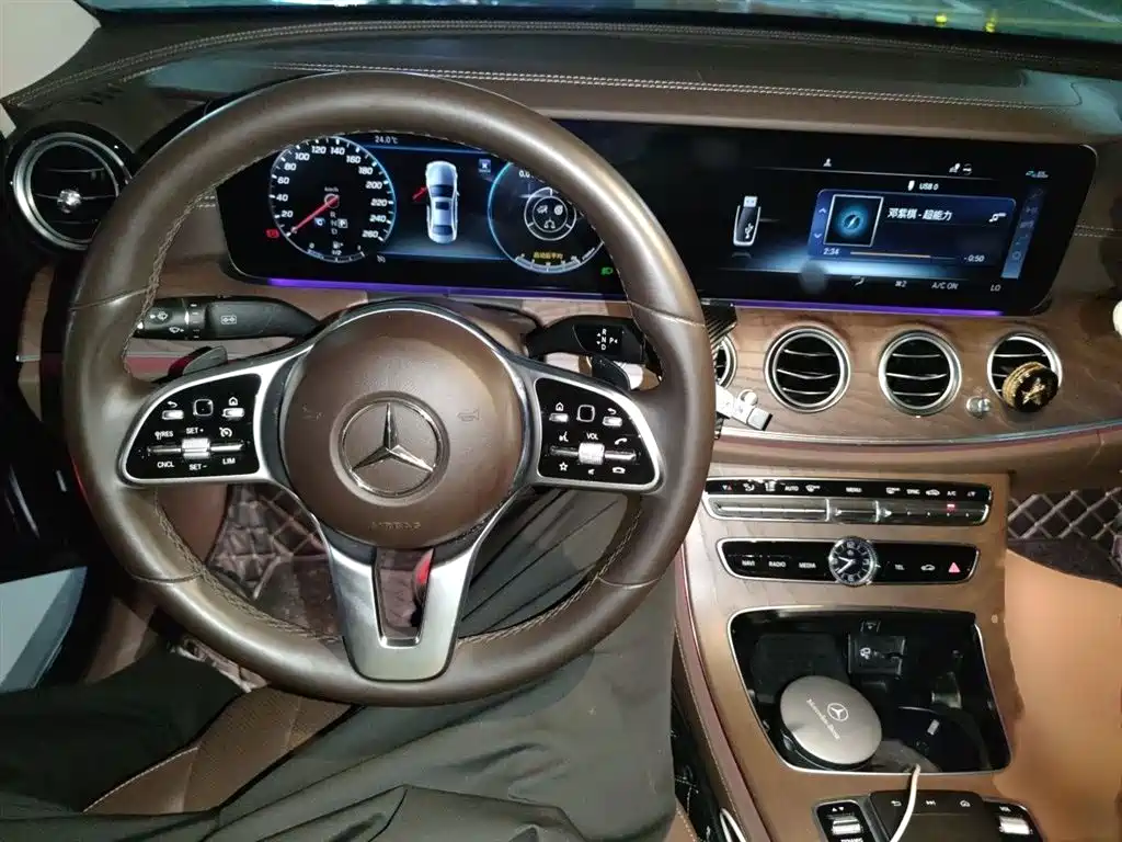 Mercedes-Benz E-Class 2020 Facelift E 300 L Exclusive фото 13
